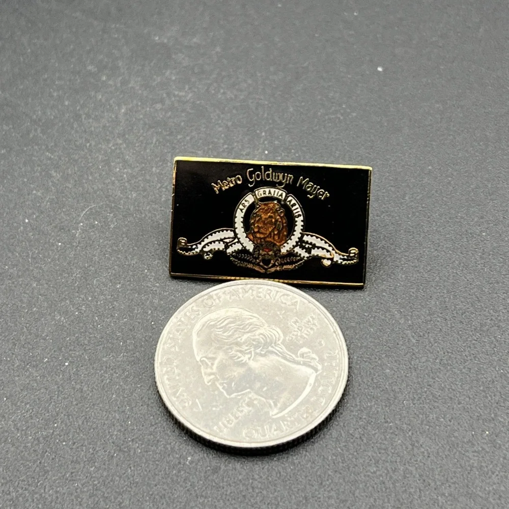 MGM Studios Metro Goldwyn Mayer Movies‎ Lapel Hat Pin